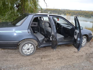 Nissan Sunny foto 7