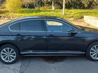 Volkswagen Passat foto 3