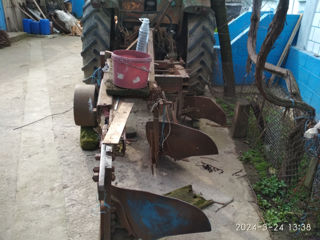 tractor iumz cu remorca plug cultivator