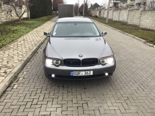 BMW 7 Series foto 5