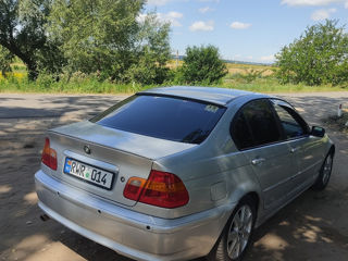 BMW 3 Series foto 5