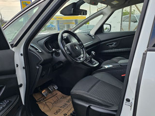 Renault Scenic foto 5