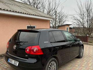 Volkswagen Golf foto 4