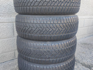 Продаются четыре ската                Dunlop             205/60/16