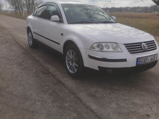 Volkswagen Passat foto 2