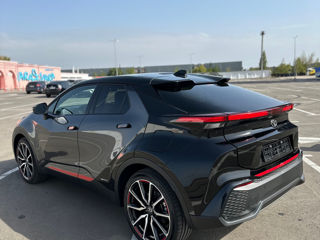 Toyota C-HR foto 5