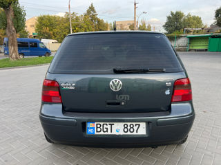 Volkswagen Golf foto 12