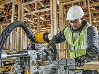 Fierastrau circular / пила торцовочная dewalt dws727 foto 5