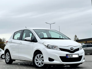 Toyota Yaris foto 4