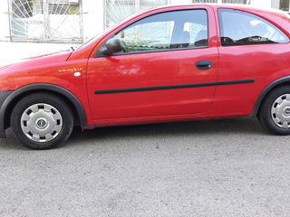 Opel Corsa foto 8