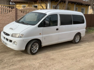 Hyundai H200 foto 1