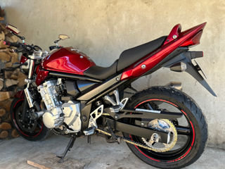 Suzuki Bandit GSF600 foto 5