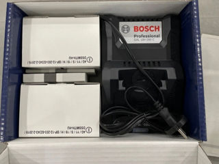 Set 2 acumulatori 8Ah  Bosch ProCore 18V + Încărcător 16A Bluetooth foto 3