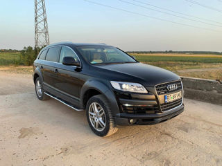 Audi Q7 foto 4