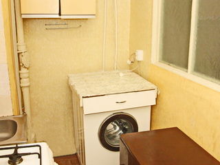 Chirie apartament cu 1 odaie 150 € Riscani (str. A. Russo) foto 5