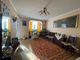 Apartament cu 3 camere, 72 m², Poșta Veche, Chișinău foto 1