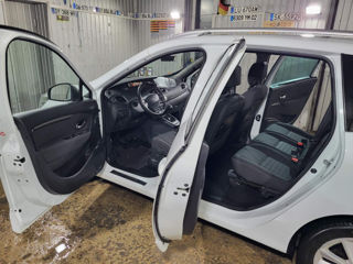 Renault Grand Scenic foto 6