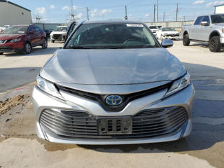 Toyota Camry foto 2