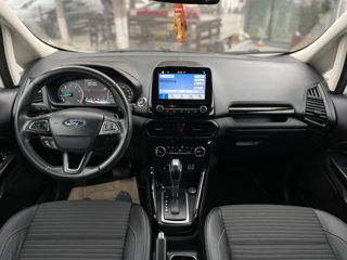 Ford EcoSport foto 12