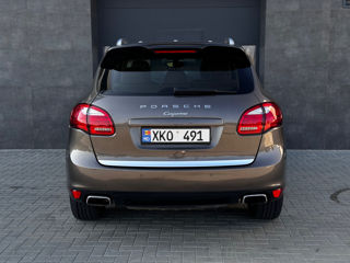 Porsche Cayenne foto 6