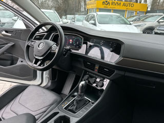 Volkswagen Jetta foto 14