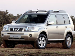 Nissan X-Trail foto 2