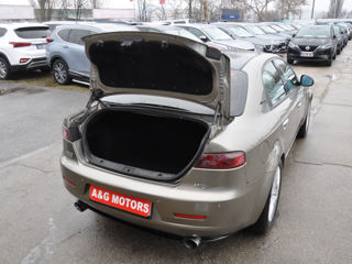 Alfa Romeo 159 foto 7