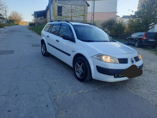 Renault Megane foto 2