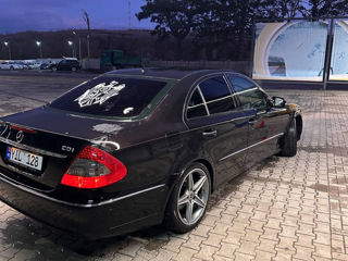 Mercedes E-Class foto 4