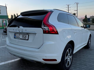 Volvo XC60 foto 7