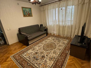 Apartament cu 2 camere, 62 m², Buiucani, Chișinău foto 2