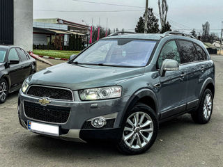 Chevrolet Captiva foto 2