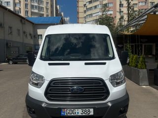 Ford Transit foto 2