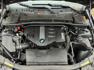 BMW 3 Series foto 2