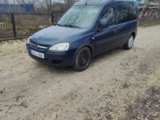 Opel Combo foto 2