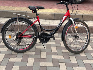 Bicicleta   1600 lei