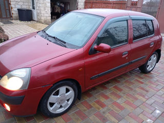 Renault Clio foto 5