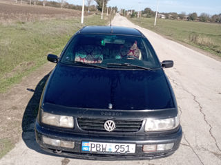 Volkswagen Passat foto 3