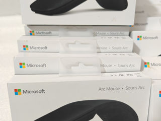 Microsoft Arc Mouse Nesleek ergonomic design Bluetooth Mouse for PC/Laptop,Desktop works with Window foto 2