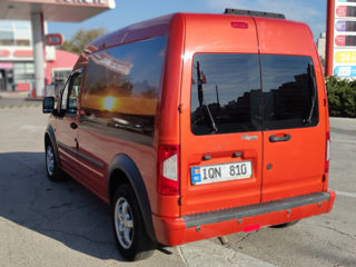 Ford Transit Connect foto 2