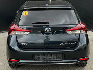 Toyota Auris foto 6