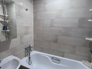 Apartament cu 3 camere, 76 m², Sculeni, Chișinău foto 8