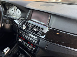 BMW 5 Series foto 14