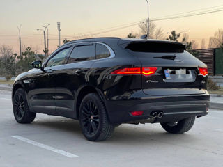 Jaguar F-PACE foto 7