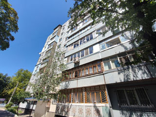 2-х комнатная квартира, 57 м², Ботаника, Кишинёв