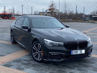 BMW 7 Series foto 2