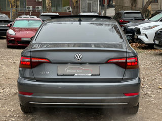 Volkswagen Jetta foto 5