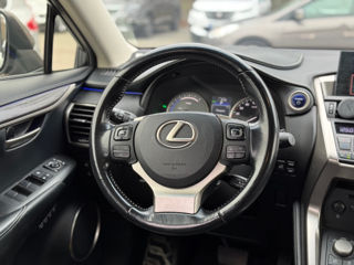 Lexus NX Series foto 9