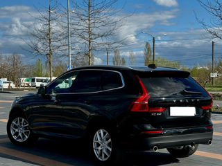 Volvo XC60 foto 2