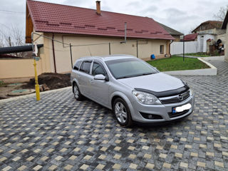 Opel Astra foto 2